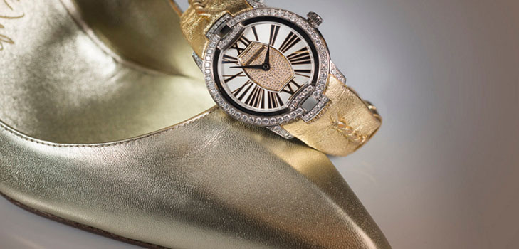 Charme des années 40 dans la ligne de montres de bijoux Velvet by Massaro