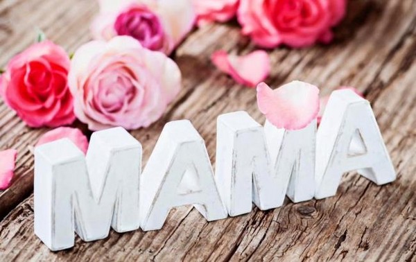 Poèmes pour maman: belle, touchante, courte, longue, de fille et fils