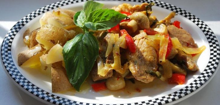 8 règles pour la cuisson du porc dans une poêle à frire