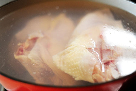Soupe au poulet parfumée