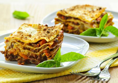 Dîner festif délicieux et rapide le 23 février, lasagne aux champignons
