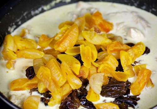 yaourt aux pruneaux et aux abricots secs
