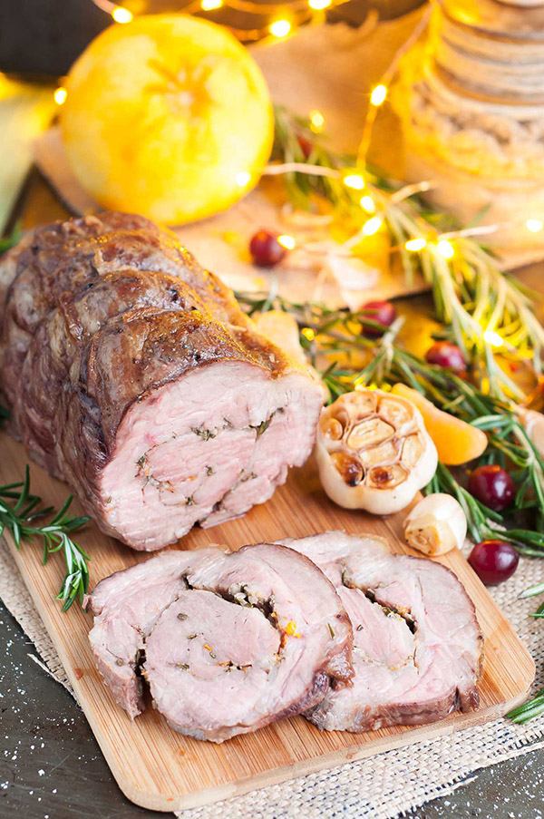 Chaud pour la nouvelle année 2017 - recettes étape par étape avec des photos de délicieux premier et deuxième plats