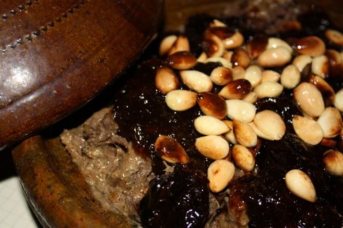 Recette de bœuf aux pruneaux dans le multivark - étape par étape avec la photo