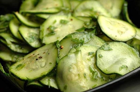 Courges marinés à l'ail