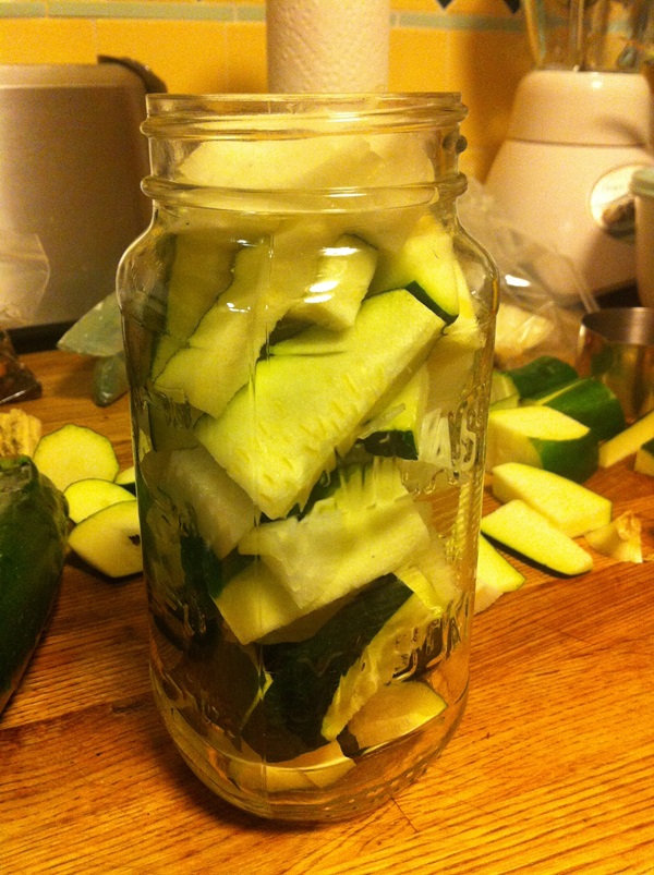 Courgettes épicées en coréen - la recette la plus délicieuse pour l'hiver