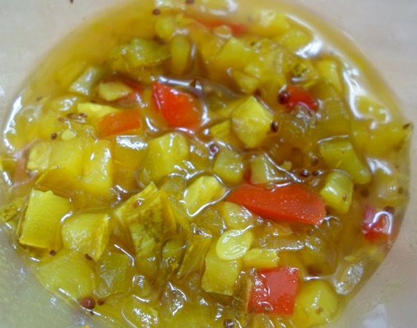 Courgettes épicées en coréen - la recette la plus délicieuse pour l'hiver