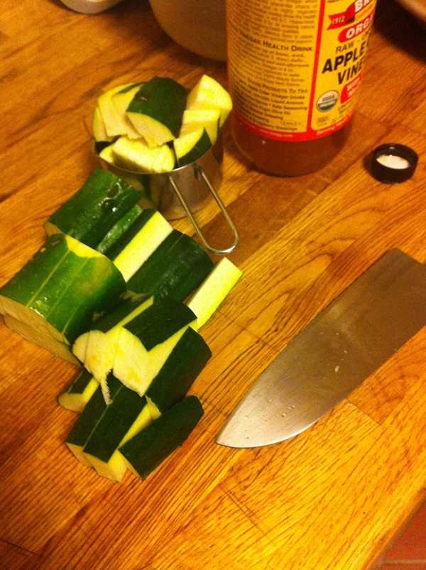Courgettes épicées en coréen - la recette la plus délicieuse pour l'hiver