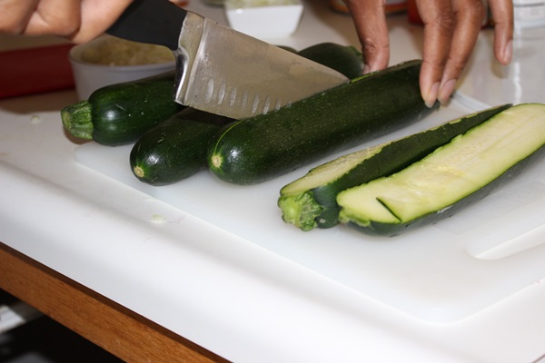 Courgettes savoureuses au four - recettes