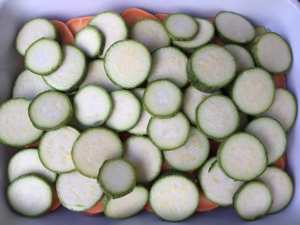 Courgettes savoureuses au four - recettes