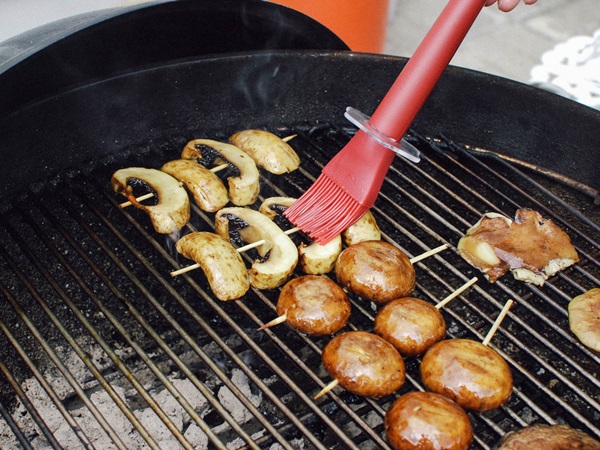 Comment mariner les champignons