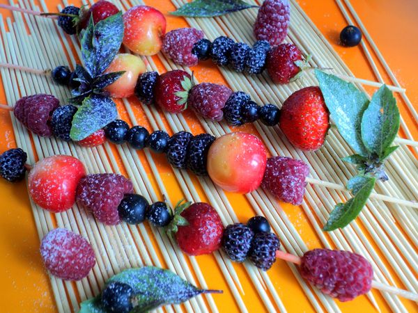 Belle portion et portion de fruits
