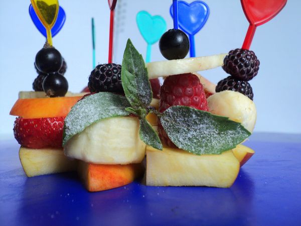 Belle portion et portion de fruits