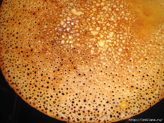 Comment faire cuire des crêpes sur le yaourt - les meilleures recettes avec une photo