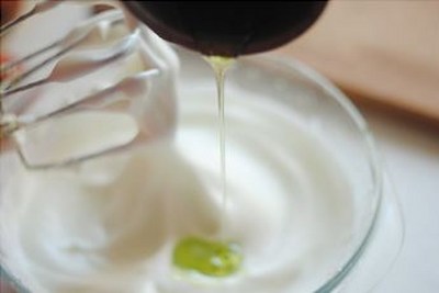 Comment cuire la meringue, une délicieuse recette avec une photo