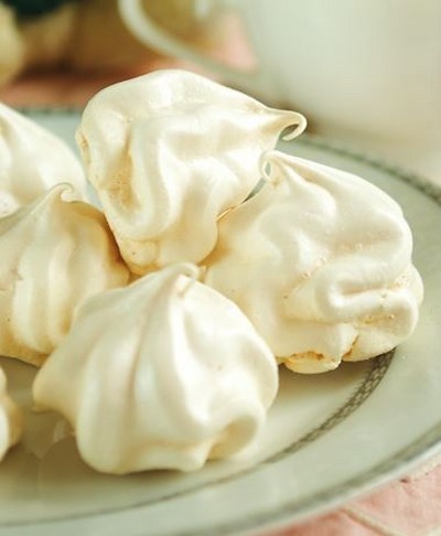 Comment cuire la meringue, une délicieuse recette avec une photo
