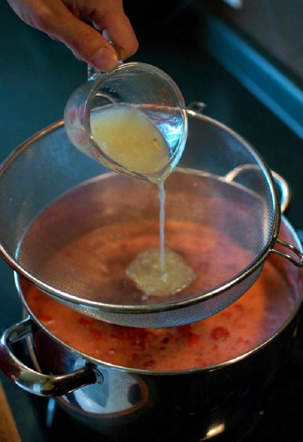 Délicieuse confiture de fraise épaisse, recettes pour l'hiver
