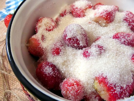 La recette des fraises dans son propre jus