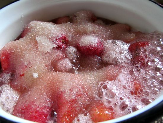 La recette des fraises dans son propre jus
