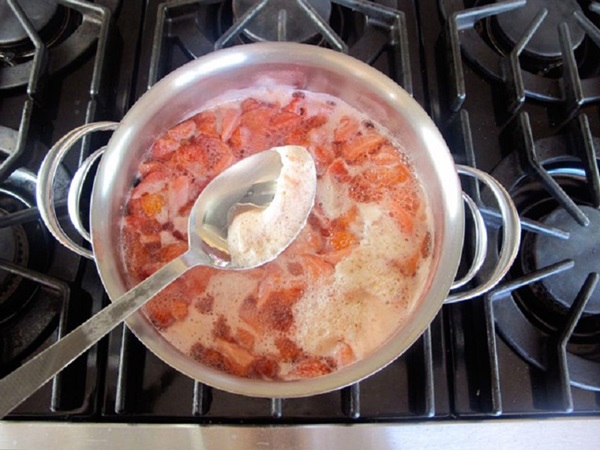 Compote de fraises pour l'hiver