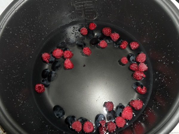 Délicieuse compote de framboises pour l'hiver