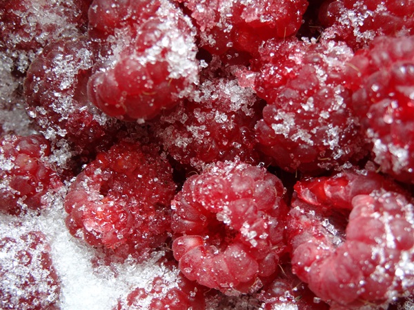 Délicieuse compote de framboises pour l'hiver
