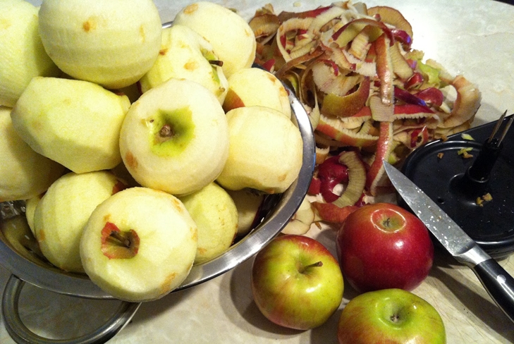 Préserver les pommes dans leur jus pour l'hiver - recette photo