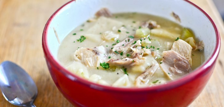 soupe au poulet avec boulettes - recette avec photo
