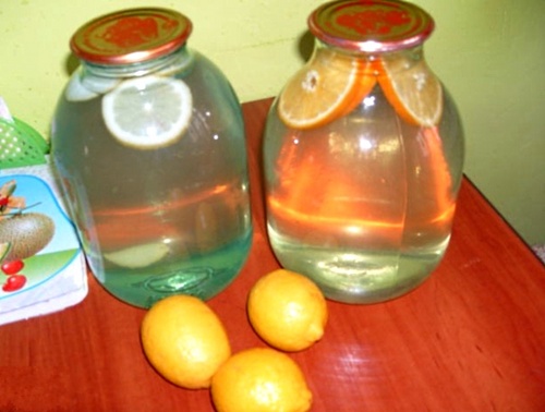 Recettes délicieuses et simples de kvas sur la sève de bouleau