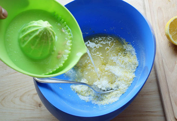 Recette facile: gâteau au citron de printemps sans cuisson