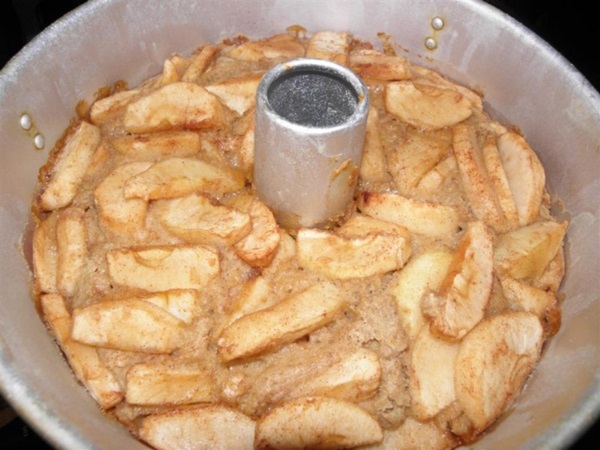 Charlotte très savoureuse aux pommes