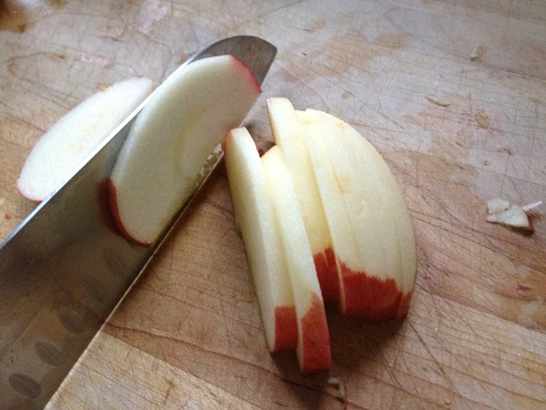 Charlotte très savoureuse aux pommes