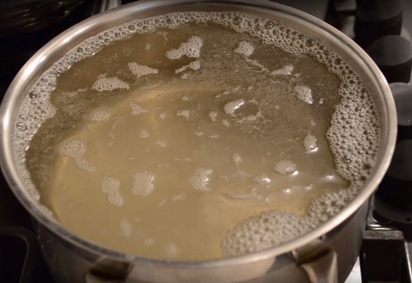 Patissons pour l'hiver, délicieuses recettes de blancs "Fingers lick" en pots - marinés, salés, sans stérilisation