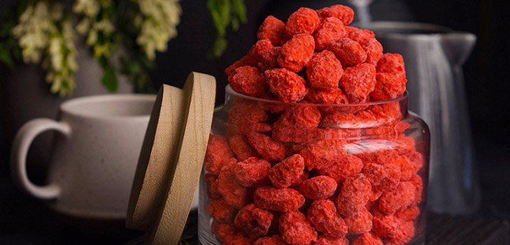 Une recette simple pour les noix de sucre colorées