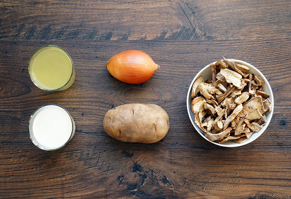 Une recette simple: une soupe crémeuse aux champignons