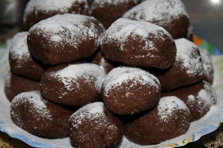 Joie de la dent sucrée: gâteau aux pommes de terre Joie de la dent sucrée: gâteau aux pommes de terre