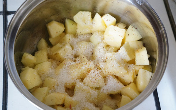 Recette pour une délicieuse pomme charlotte aux biscuits Savoyardi