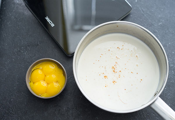 Recette pour une délicieuse glace maison au caramel