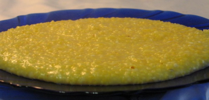 bouillie dans une assiette