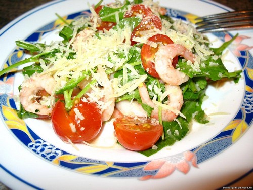 Salade de crevettes aux tomates