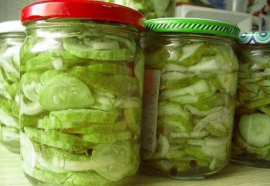 Salade de concombre pour l'hiver