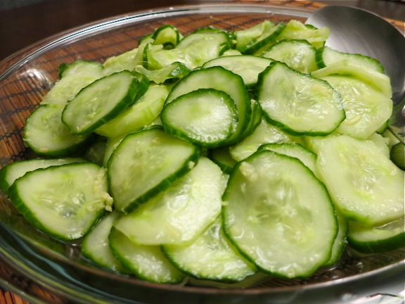 Salade de concombre pour l'hiver