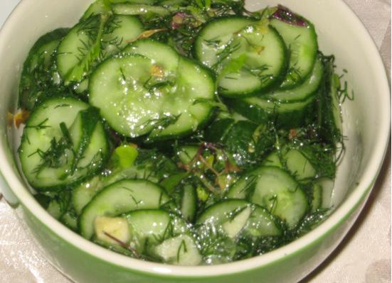 Salade de concombre pour l'hiver