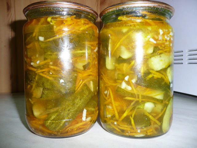 Salade de concombre pour l'hiver