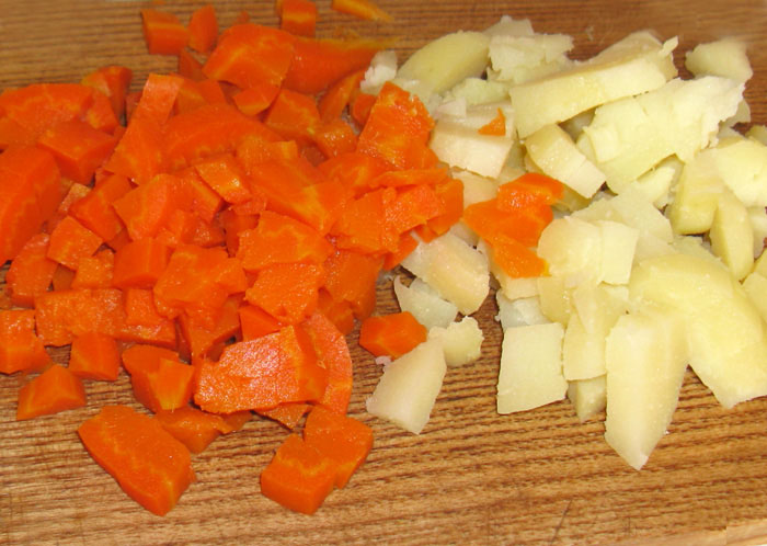 légumes coupés en dés légumes tranchés