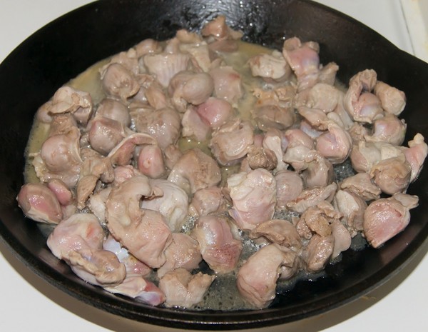 Salade d'estomacs de poulet