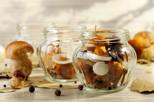 Les raisins secs pour l'hiver: des recettes de cuisine délicieuses et simples