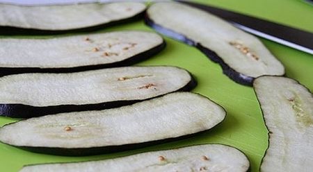 Langue de Teschin d'aubergine Langue de Teschin d'aubergine