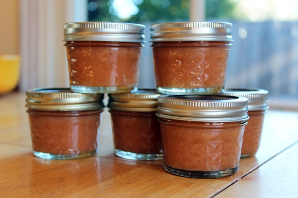 Confiture de coing: les recettes les plus délicieuses avec des photos