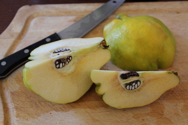 Confiture de coing: les recettes les plus délicieuses avec des photos